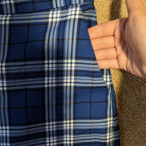 EUC UO Daisy Plaid Zip- Front Wide Leg Pants - Picture 4 of 11